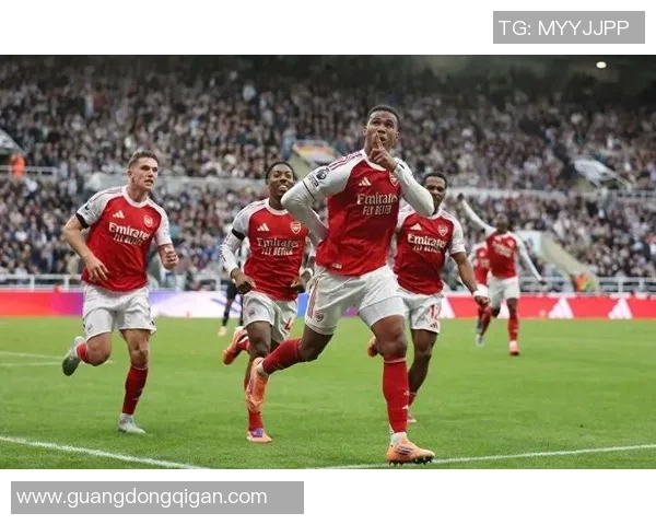 意甲激战阿森纳逆转AC米兰帽子戏法引发争议判罚全场沸腾